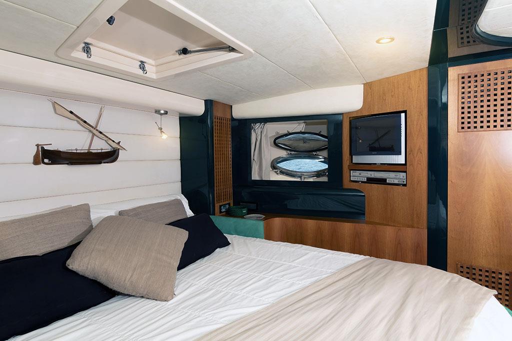 1998 RIVA 70' DOLCE VITA 